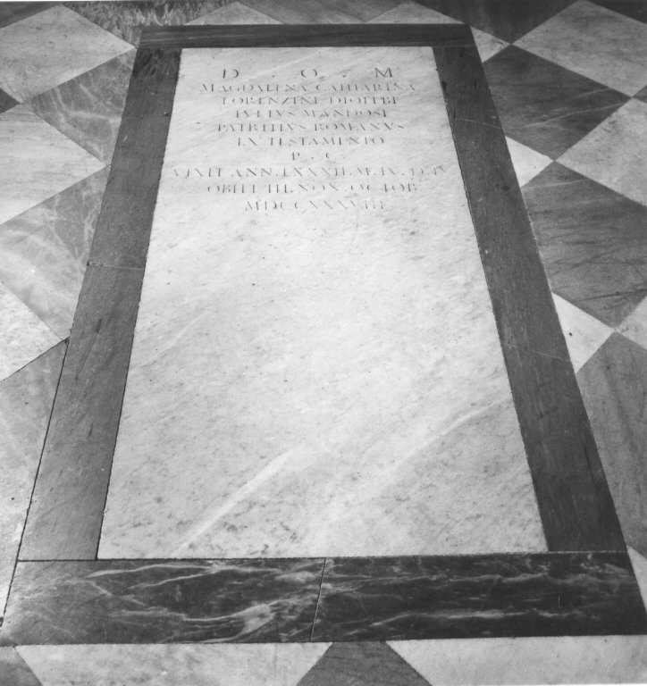 lastra tombale - ambito romano (sec. XVIII)
